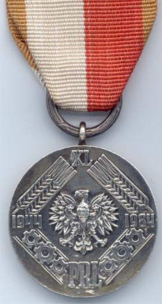Медаль "40 лет Народной Польши" (аверс)