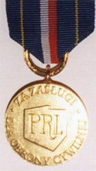 Золотая медаль "За заслуги в Гражданской Обороне ПНР" (аверс)
