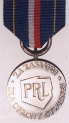 Серебряная медаль "За заслуги в Гражданской Обороне ПНР" (аверс)